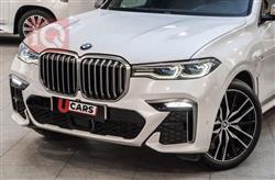 بی ئێم دەبڵیو X7